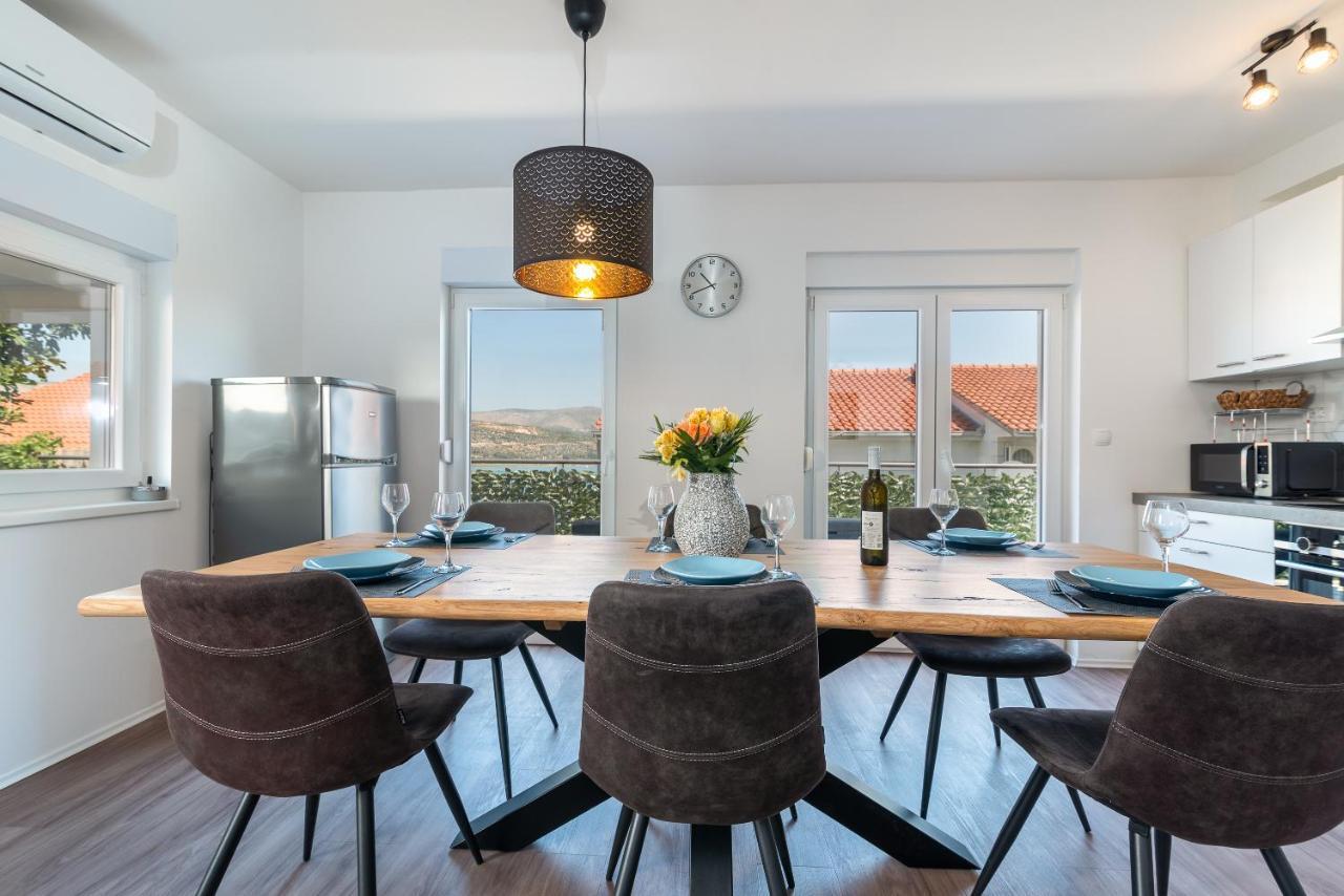 Delux Apartment Eva Трогир Экстерьер фото