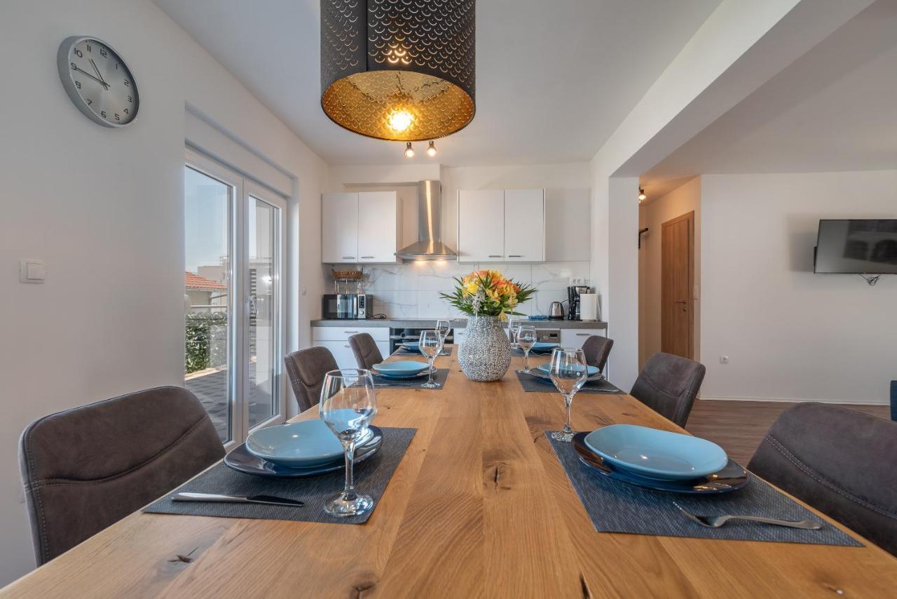 Delux Apartment Eva Трогир Экстерьер фото